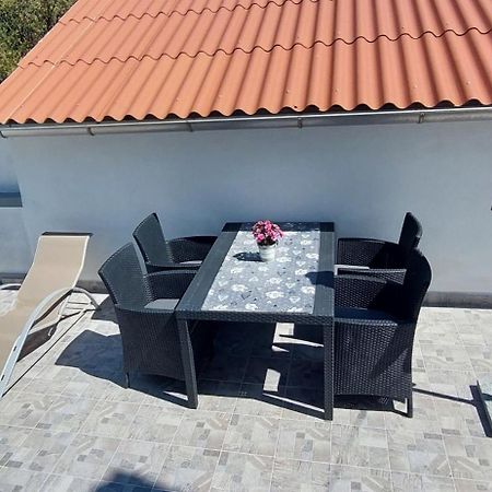 Milijana Apartments Rab Rab Town Kültér fotó