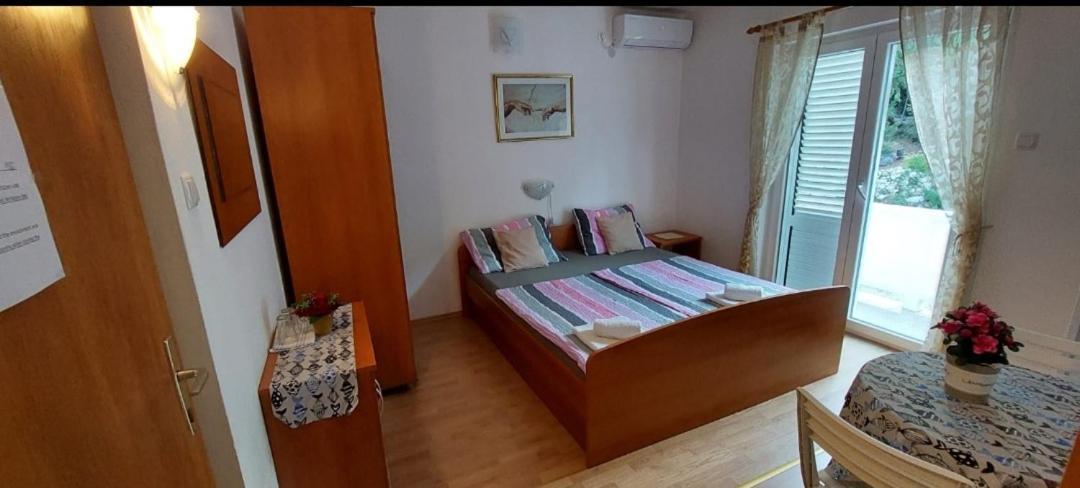 Milijana Apartments Rab Rab Town Szoba fotó