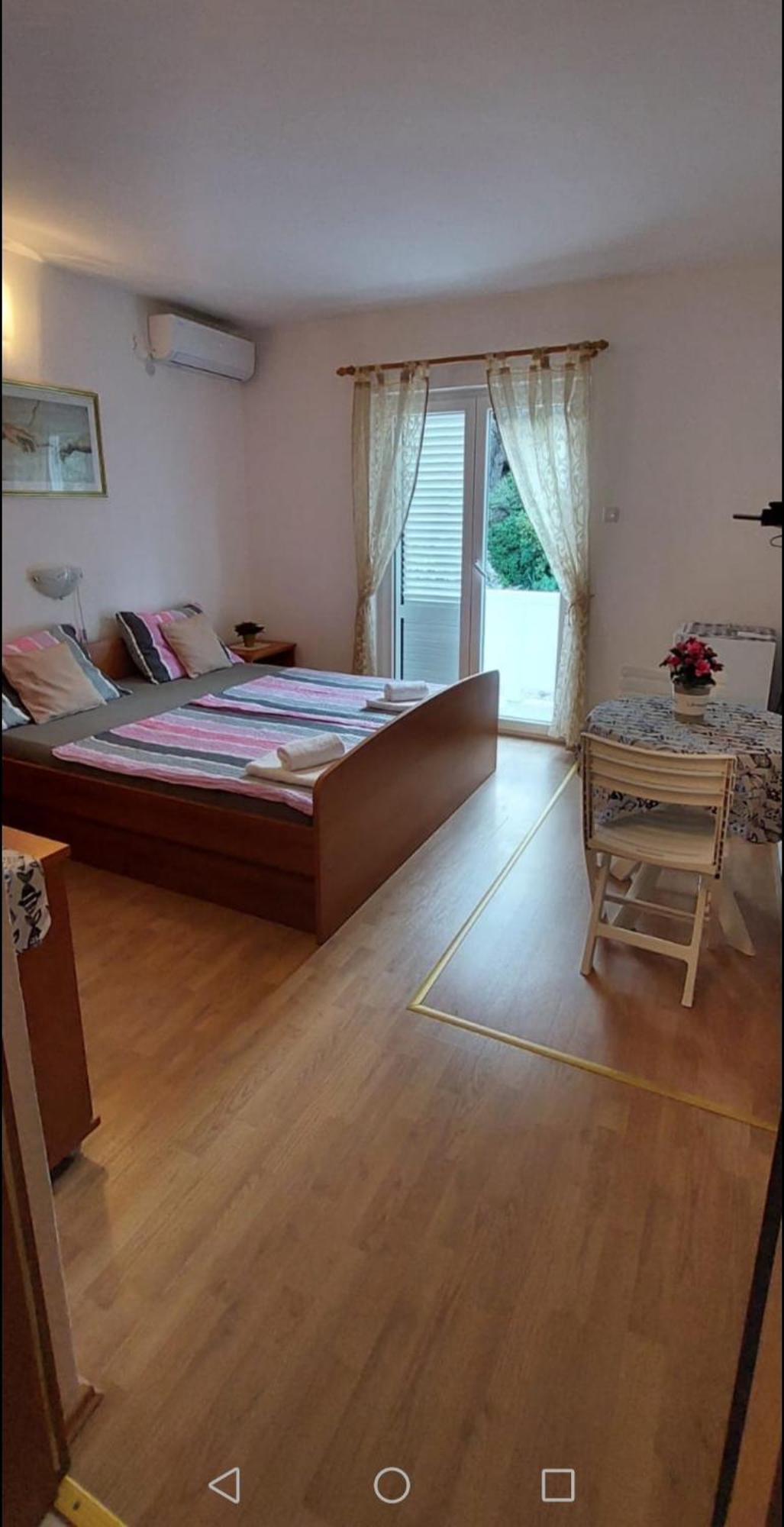 Milijana Apartments Rab Rab Town Szoba fotó