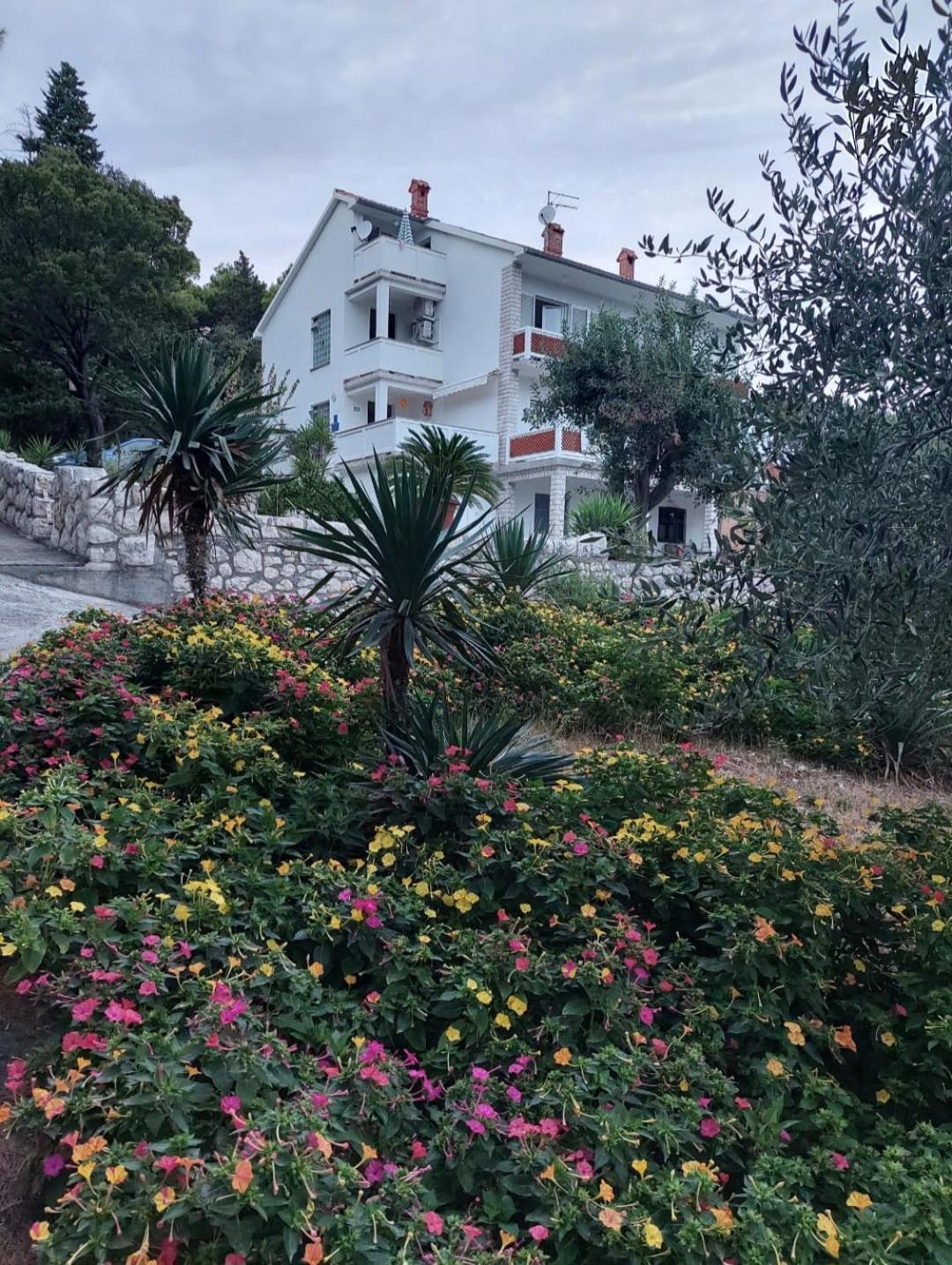 Milijana Apartments Rab Rab Town Kültér fotó